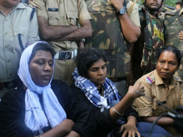 2-Women-Enter Sabarimala Temple