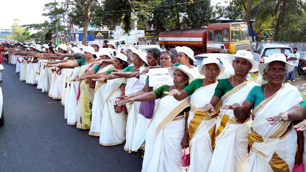 Sabarimala temple women human chain